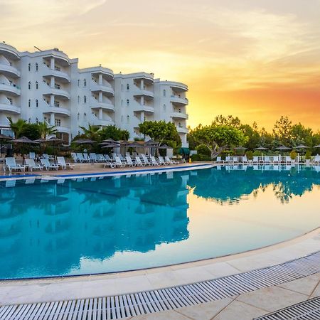 Olbios Marina Resort Hotel Kumkuyu Ngoại thất bức ảnh