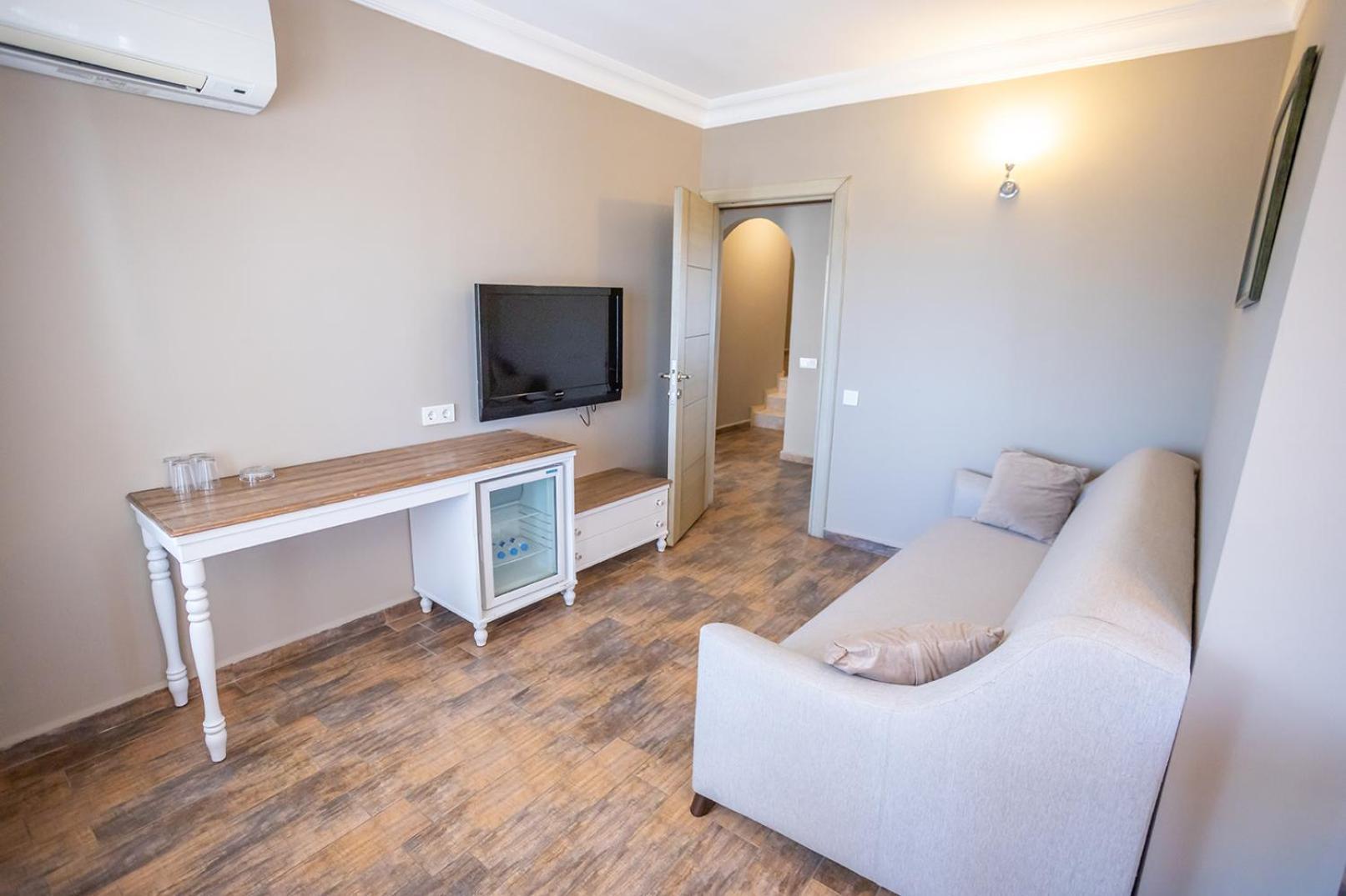 Olbios Marina Resort Hotel Kumkuyu Ngoại thất bức ảnh