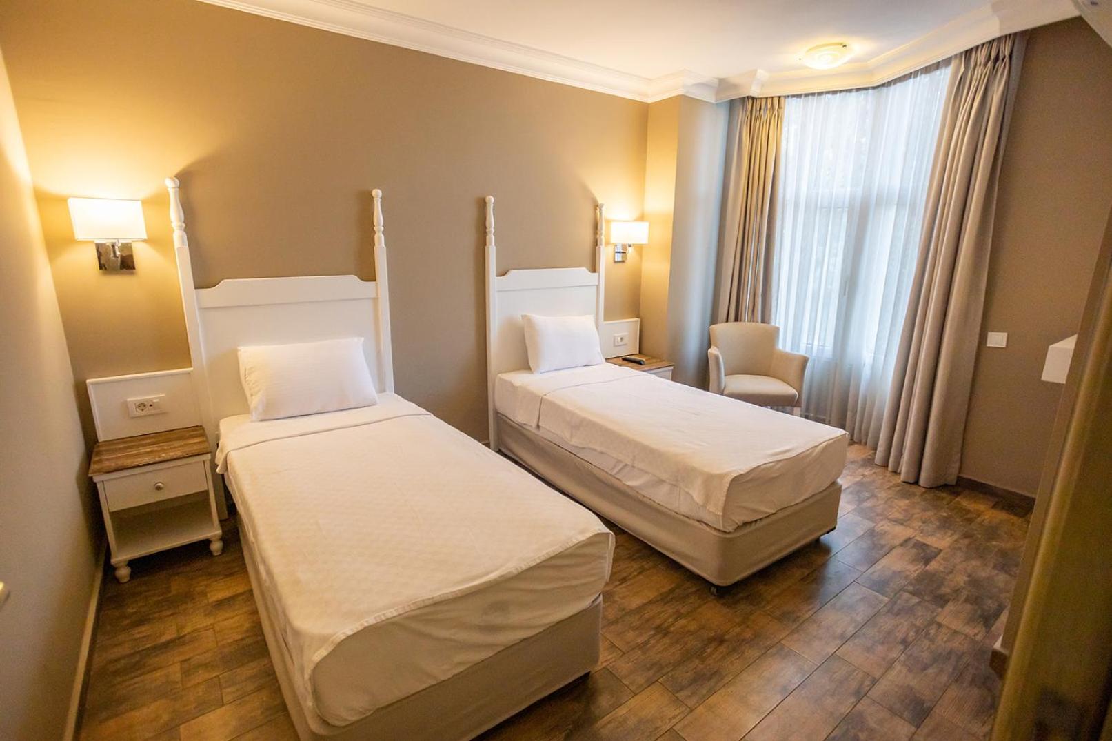 Olbios Marina Resort Hotel Kumkuyu Ngoại thất bức ảnh