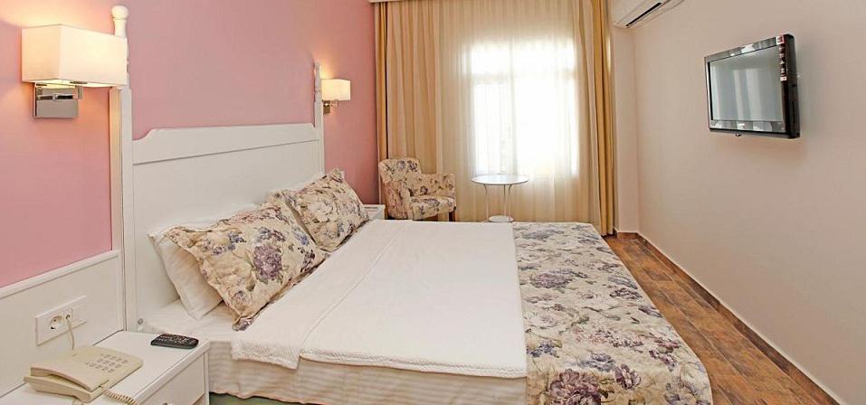 Olbios Marina Resort Hotel Kumkuyu Ngoại thất bức ảnh